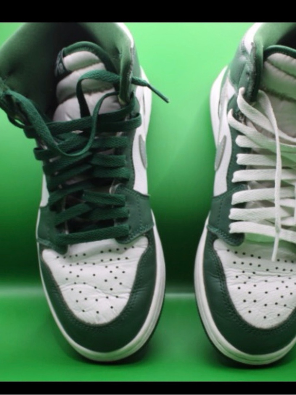 Nike Women's Green and White Sneakers